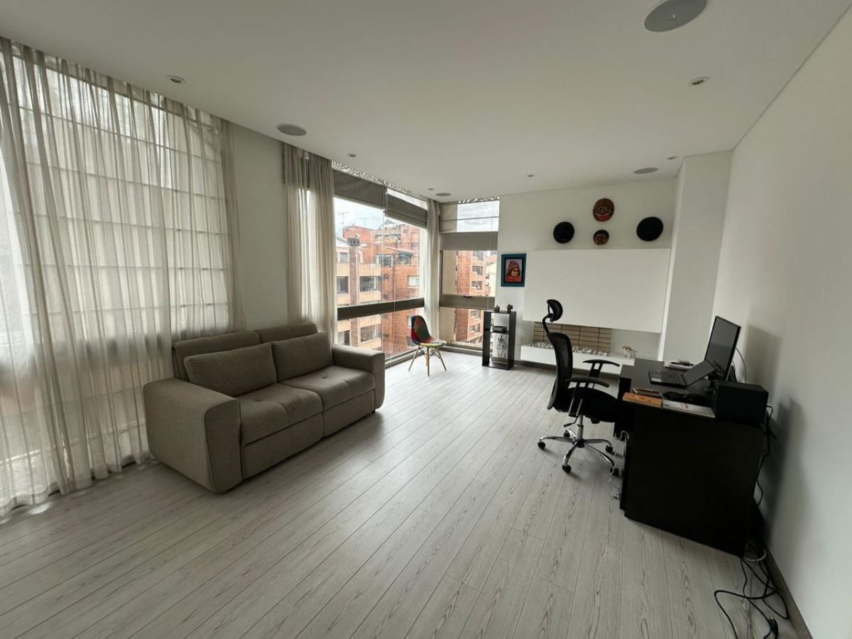Apartamento en arriendo Cundinamarca Bogotá Chico Norte Et Iii 138 m2 Habitaciones 3 Baños 3 Garajes 3 Precio $10500000