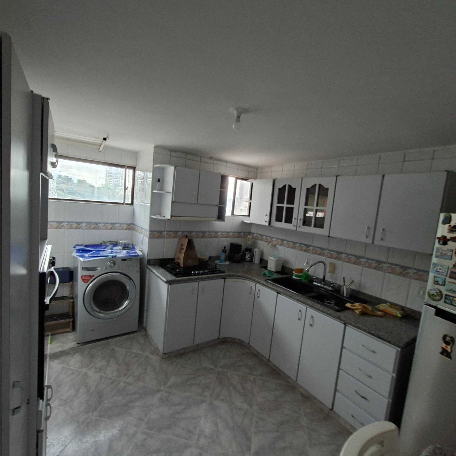 Apartamento en venta Santander Bucaramanga La Floresta 130 m2 Habitaciones 4 Baños 3 Garajes 2 Precio $485000000