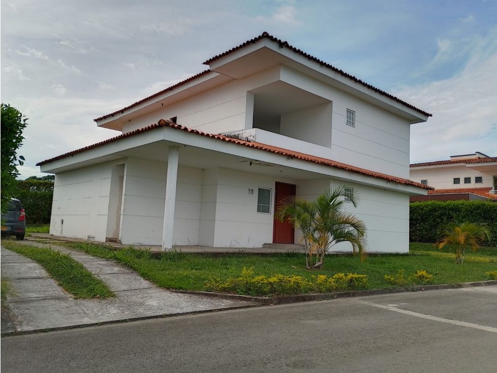 Casa Campestre en venta Quindío Armenia Armenia 300 m2 Habitaciones 5 Baños 6 Garajes 4 Precio $740000000