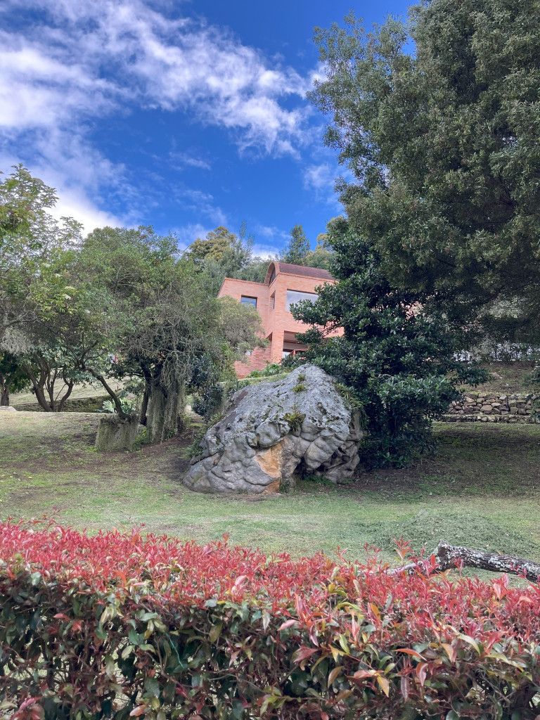 Casa en venta Cundinamarca Chía Chia 230 m2 Habitaciones 3 Baños 4 Garajes 5 Precio $1390000000