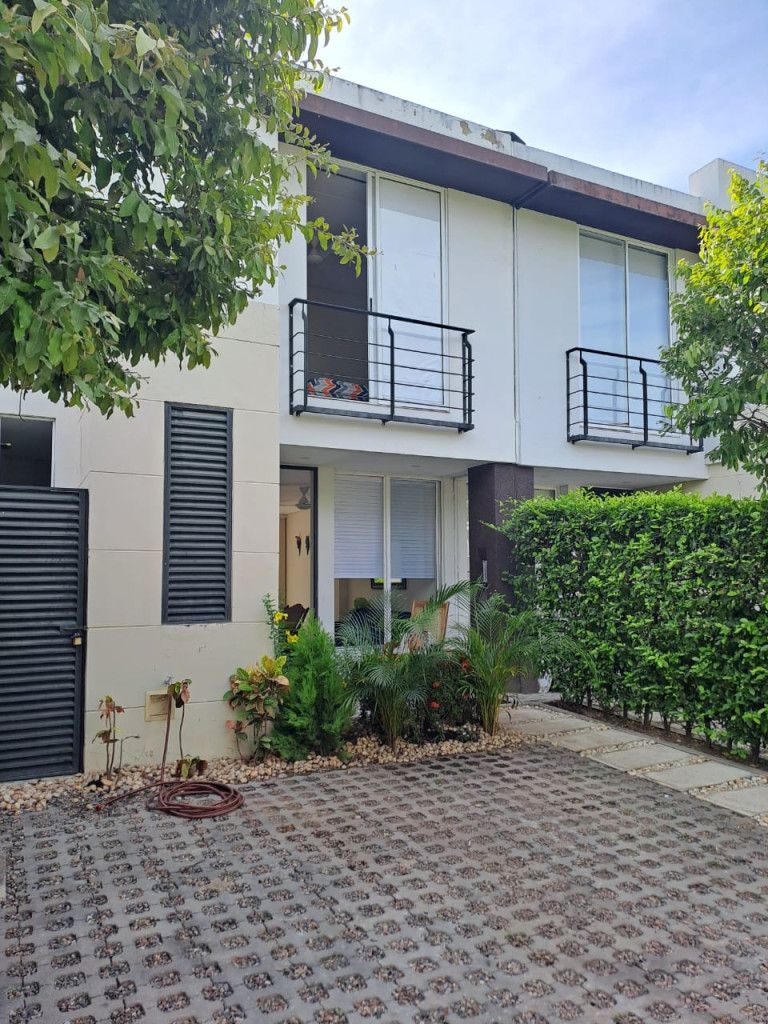 Casa en venta Cundinamarca Ricaurte Ricaurte 94 m2 Habitaciones 3 Baños 3 Garajes 2 Precio $370000000