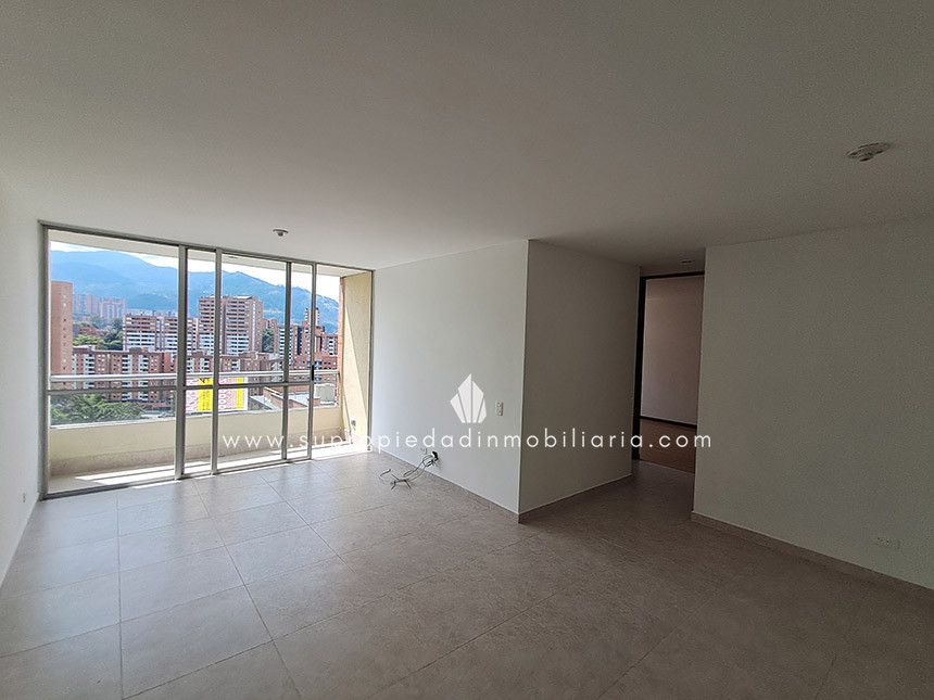 Apartamento en arriendo Antioquia Envigado El Esmeraldal 80 m2 Habitaciones 2 Baños 2 Garajes 1 Precio $3500000