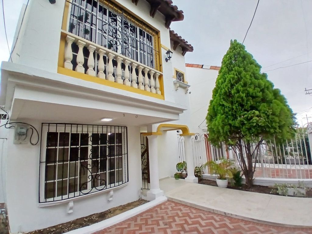 Casa en arriendo Atlántico Barranquilla Villa Carolina 120 m2 Habitaciones 3 Baños 4 Garajes 1 Precio $3000000