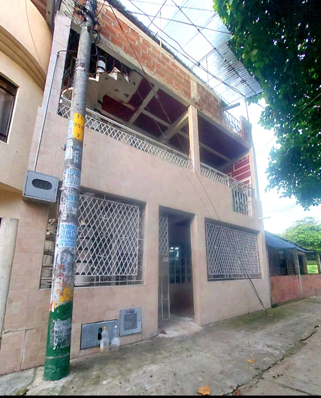 Casa en venta Valle Del Cauca Cali Calimio Decepaz 180 m2 Habitaciones 6 Baños 2 Garajes 0 Precio $190000000