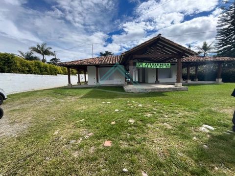 Local Comercial en arriendo Antioquia Rionegro Cuatro Esquinas 2000 m2 Habitaciones 0 Baños 0 Garajes 0 Precio $15000000