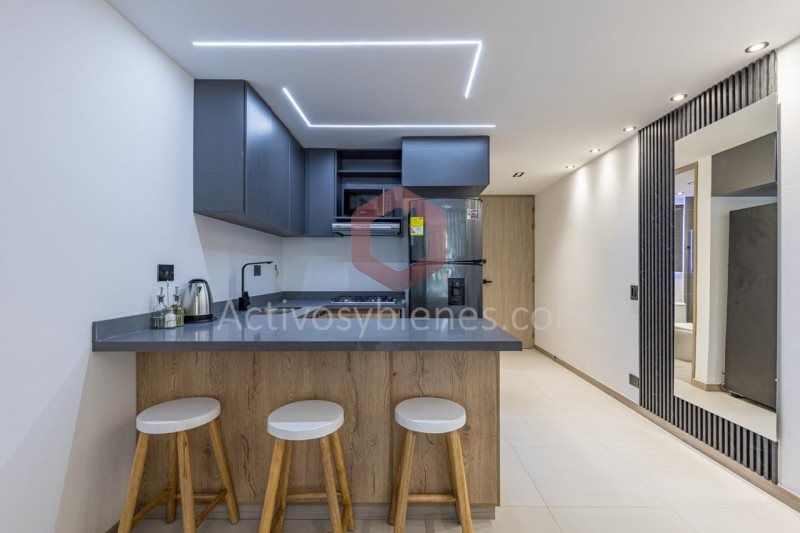 Oficina en arriendo o venta Antioquia Medellín Rosales 55 m2 Habitaciones 0 Baños 2 Garajes 0 Precio venta $480000000 Precio arriendo $3000000