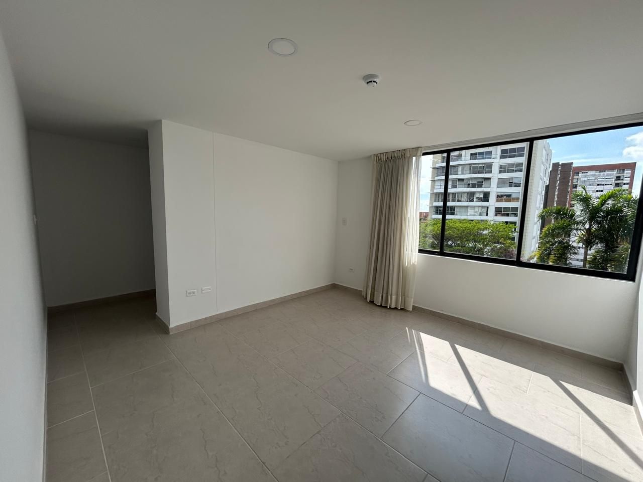 Apartamento en arriendo Risaralda Pereira Jardin De Velez Y Velez 70 m2 Habitaciones 1 Baños 2 Garajes 1 Precio $2400000