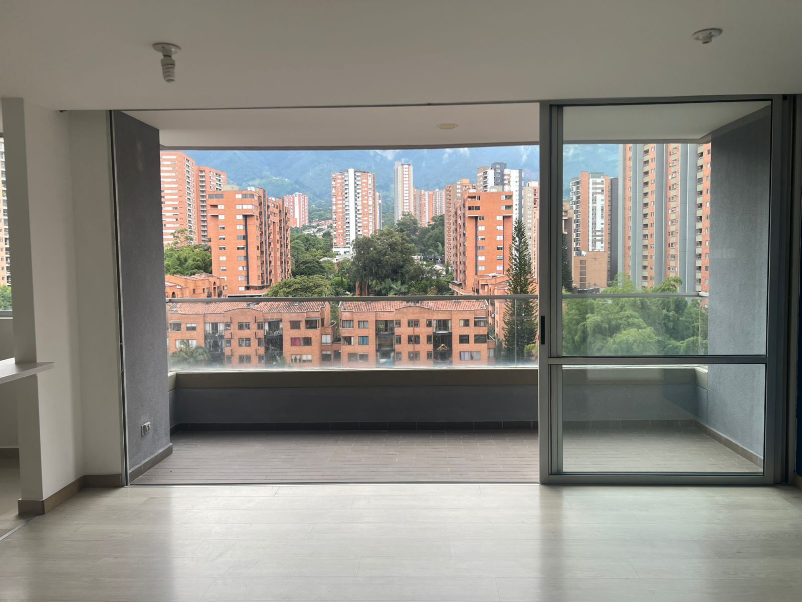 Apartamento en arriendo Antioquia La Estrella La Estrella 75 m2 Habitaciones 2 Baños 2 Garajes 1 Precio $3000000