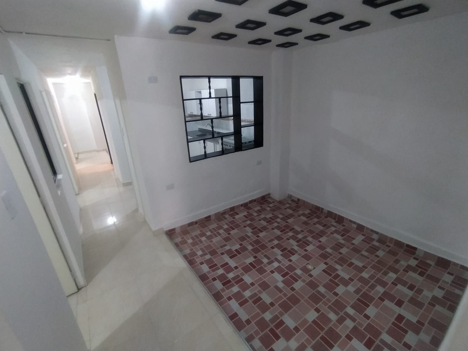 Apartamento en arriendo Antioquia Medellín Las Violetas 75 m2 Habitaciones 4 Baños 2 Garajes 0 Precio $1960000