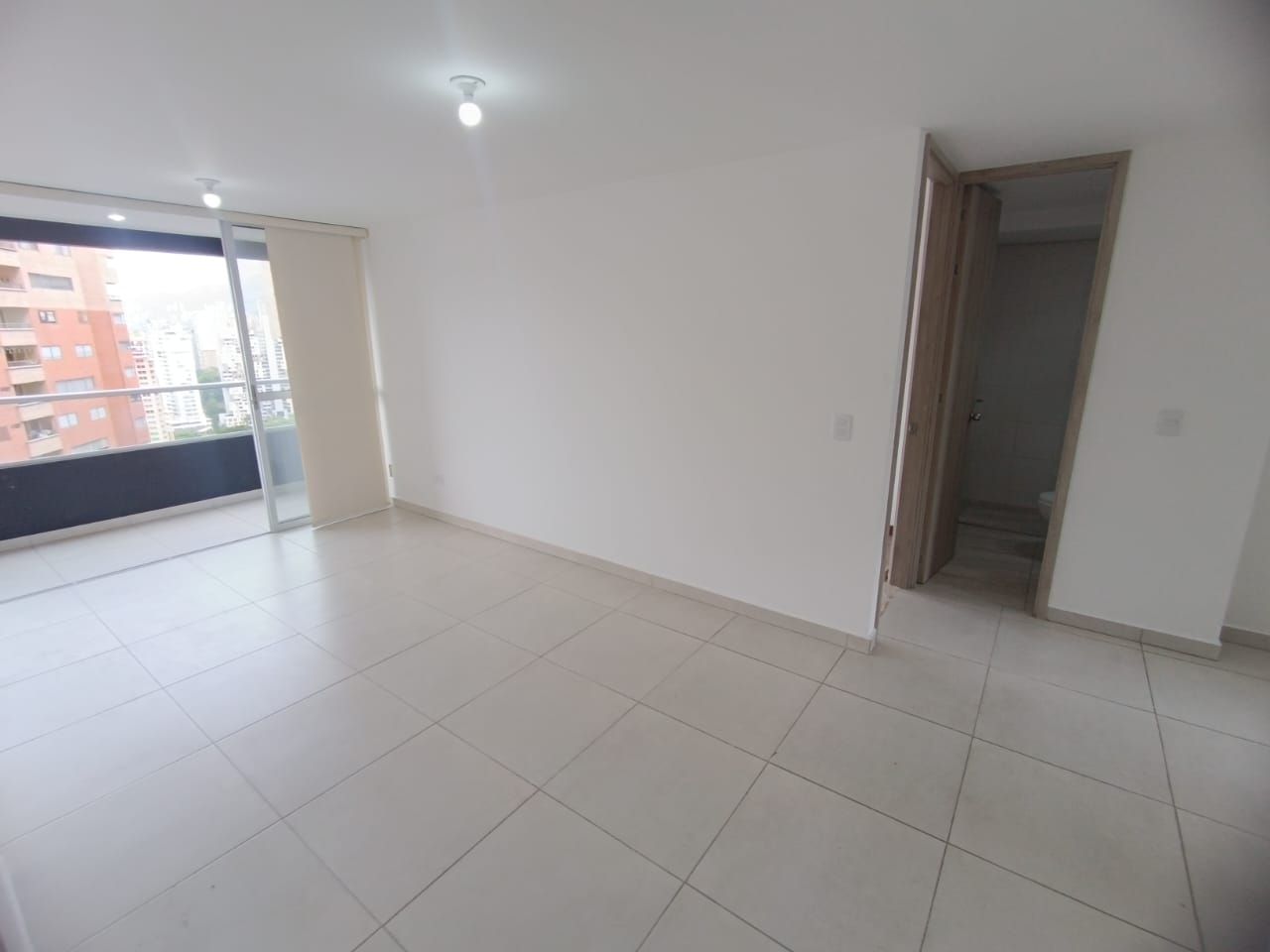 Apartamento en venta Antioquia Sabaneta Betania 85 m2 Habitaciones 3 Baños 2 Garajes 1 Precio $610000000