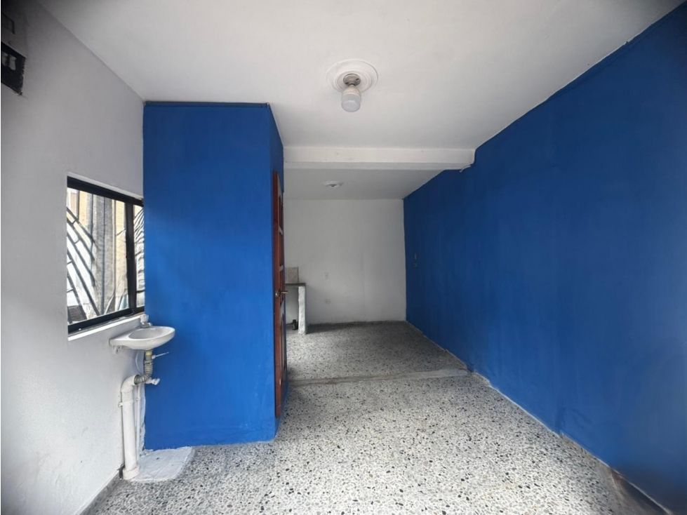 Local en arriendo Antioquia Caldas Caldas 19 m2 Habitaciones 0 Baños 1 Garajes 0 Precio $1600000