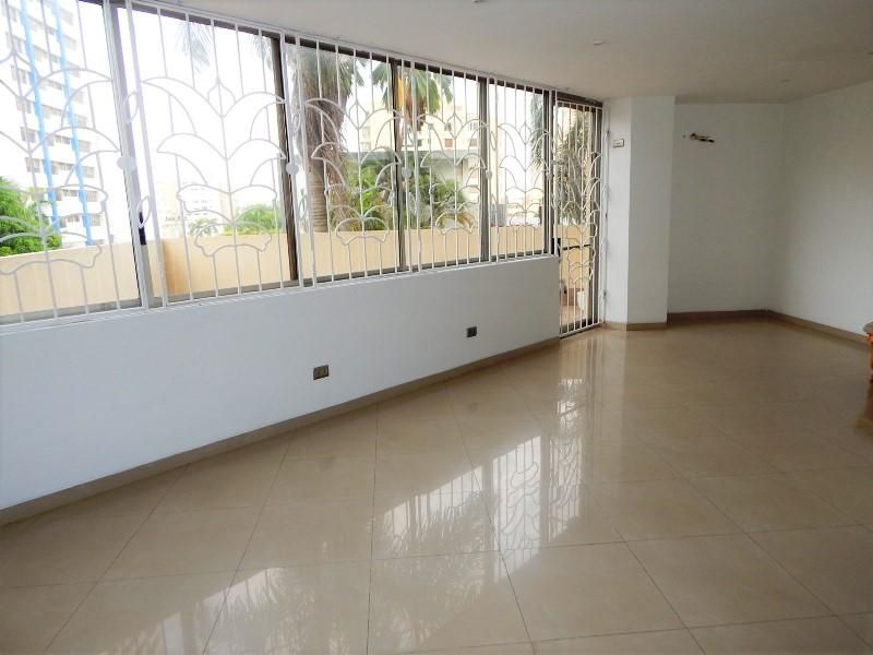 Apartamento en venta Atlántico Barranquilla Altos Del Prado 150 m2 Habitaciones 3 Baños 2 Garajes 2 Precio $450000000