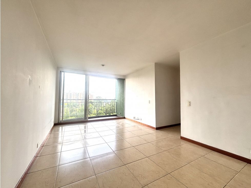 Apartamento en arriendo Antioquia Itagüí Zona Industrial 3 90 m2 Habitaciones 3 Baños 2 Garajes 1 Precio $2880000