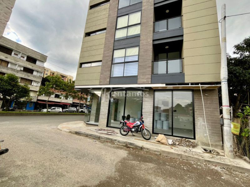 Local en arriendo Antioquia Envigado Primavera 130 m2 Habitaciones 0 Baños 1 Garajes 0 Precio $9200000