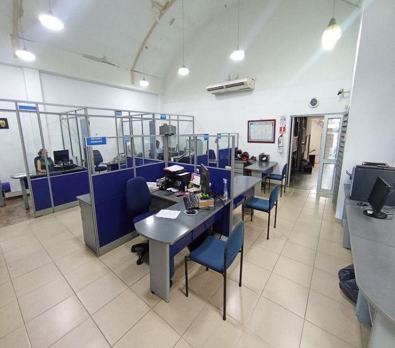 Bodega en venta Santander Bucaramanga Antonia Santos Centro 252 m2 Habitaciones 0 Baños 1 Garajes 0 Precio $1550000000