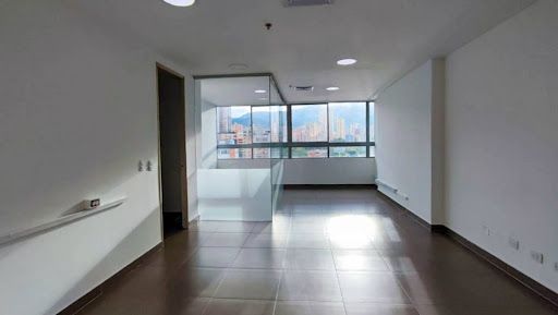 Oficina en arriendo Antioquia Sabaneta Manuel Restrepo 36 m2 Habitaciones 0 Baños 1 Garajes 1 Precio $3000000