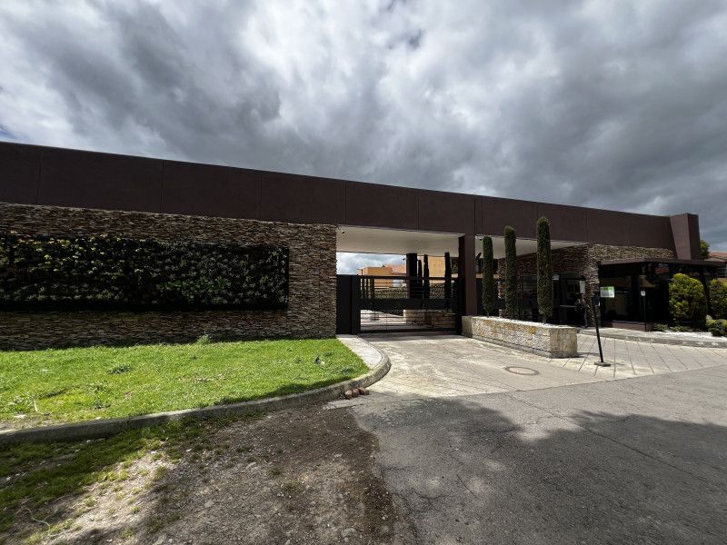 Casa en venta Cundinamarca Cajicá Vda Chuntame 187 m2 Habitaciones 5 Baños 6 Garajes 4 Precio $1249000000