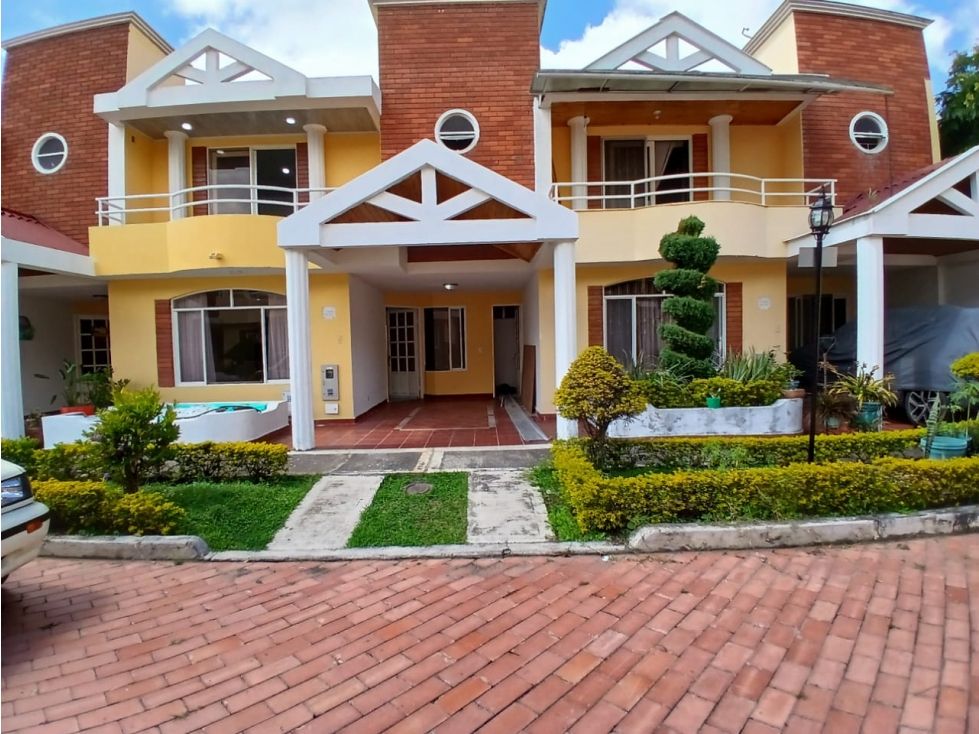Casa en venta Cundinamarca Fusagasugá Fusagasuga 170 m2 Habitaciones 3 Baños 4 Garajes 1 Precio $480000000