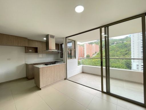 Apartamento en arriendo Antioquia Sabaneta Los Alcázares 85 m2 Habitaciones 3 Baños 2 Garajes 1 Precio $3500000