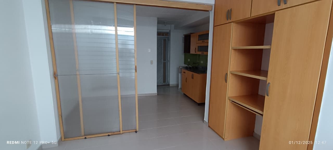 Apartaestudio en arriendo Valle Del Cauca Cali El Gran Limonar Cataya 24 m2 Habitaciones 1 Baños 1 Garajes 1 Precio $1000000