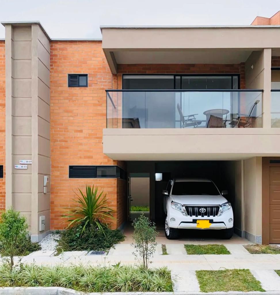 Casa en venta Antioquia Rionegro El Porvenir 136 m2 Habitaciones 3 Baños 3 Garajes 1 Precio $900000000