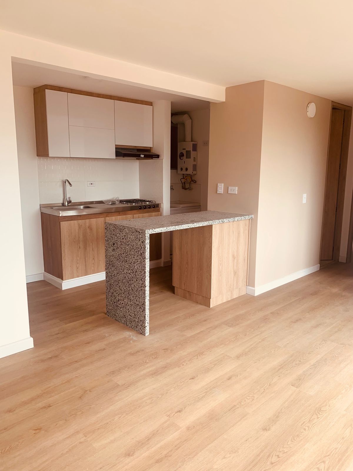 Apartamento en arriendo Cundinamarca Bogotá Casa Blanca 45 m2 Habitaciones 2 Baños 1 Garajes 1 Precio $1500000