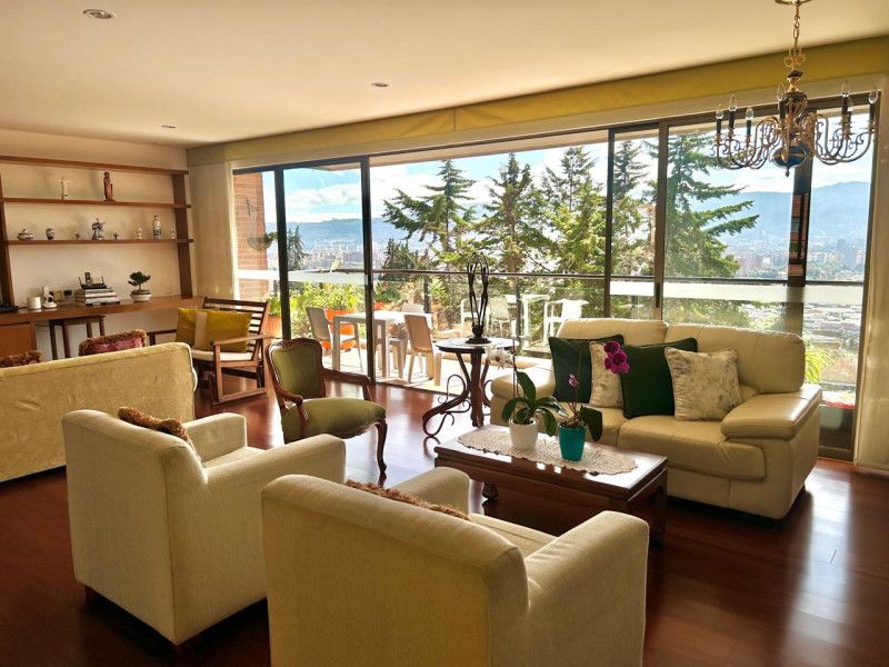 Apartamento en venta Cundinamarca Bogotá Suba Naranjos 247 m2 Habitaciones 3 Baños 5 Garajes 3 Precio $1850000000