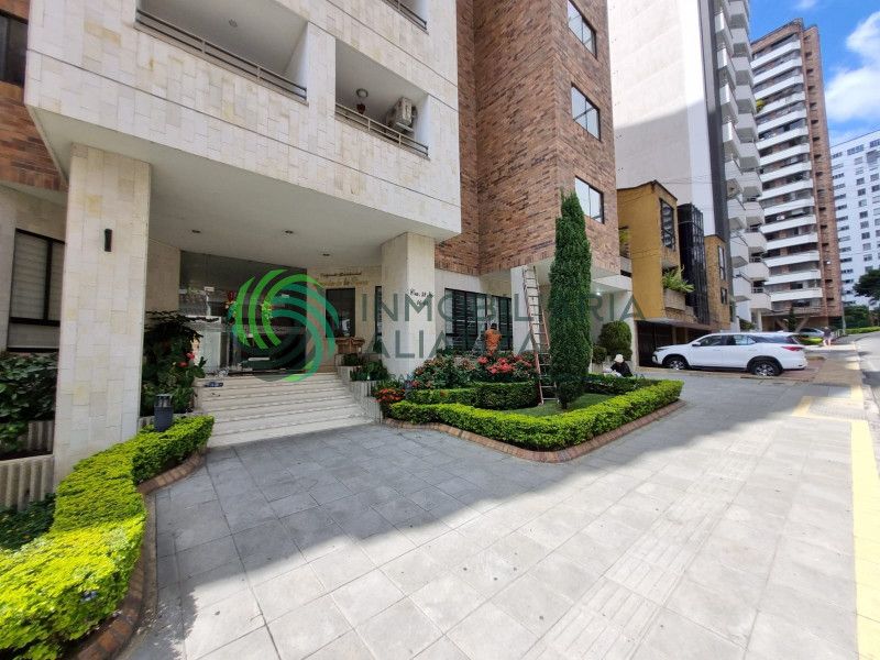 Oficina en venta Santander Bucaramanga Cabecera Del Llano 144 m2 Habitaciones 0 Baños 1 Garajes 6 Precio $750000000