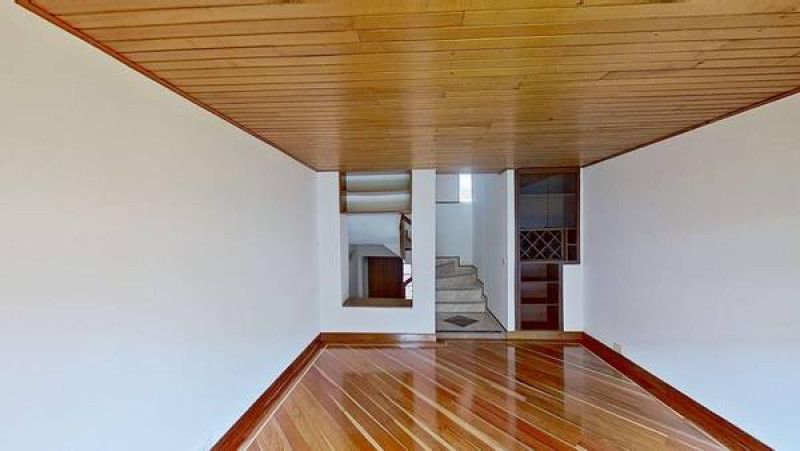 Casa en venta Cundinamarca Bogotá Cedro Salazar 126 m2 Habitaciones 3 Baños 3 Garajes 1 Precio $592200000