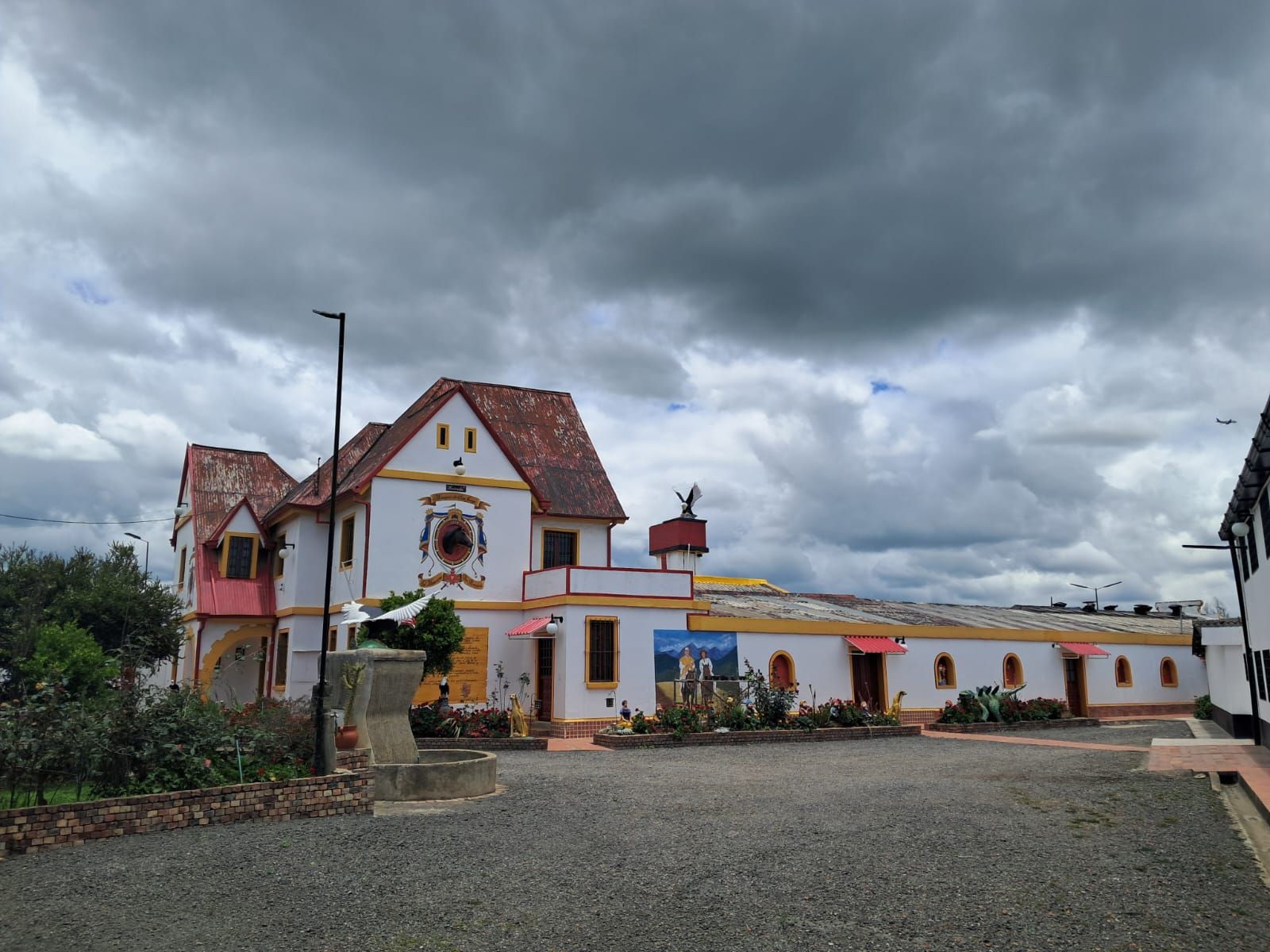 Casa en arriendo Cundinamarca Madrid Madrid 350 m2 Habitaciones 6 Baños 4 Garajes 0 Precio $20000000