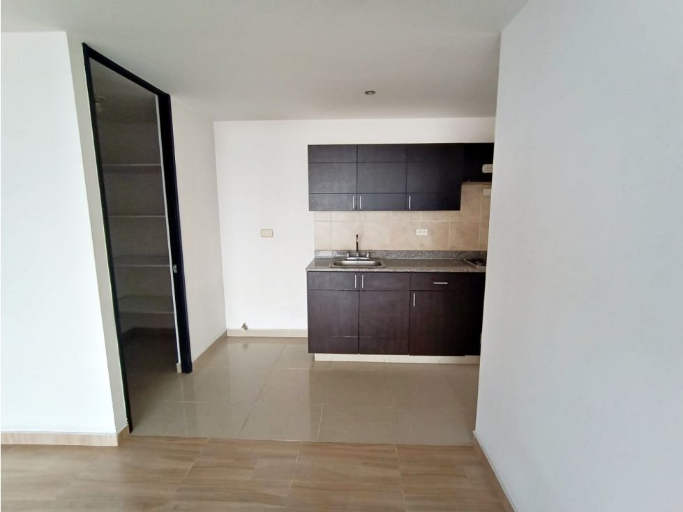 Apartamento en arriendo Antioquia Medellín Cataluña 79 m2 Habitaciones 3 Baños 2 Garajes 1 Precio $4300000