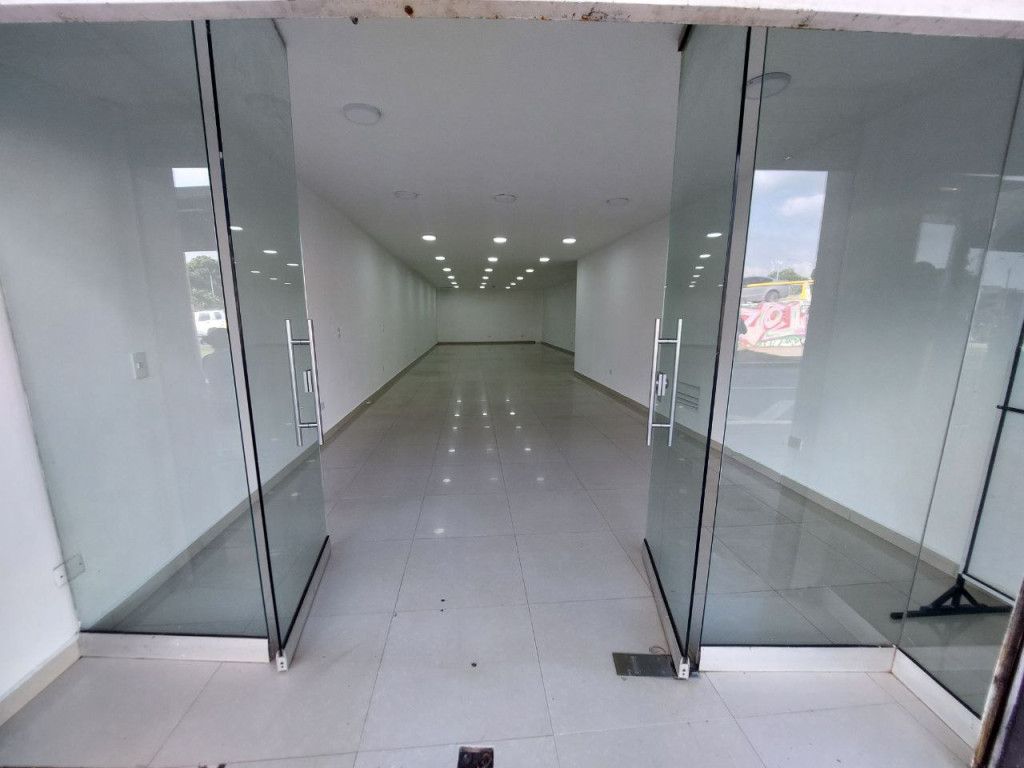 Local en arriendo Valle Del Cauca Cali Los Libertadores 105 m2 Habitaciones 0 Baños 1 Garajes 0 Precio $2500000