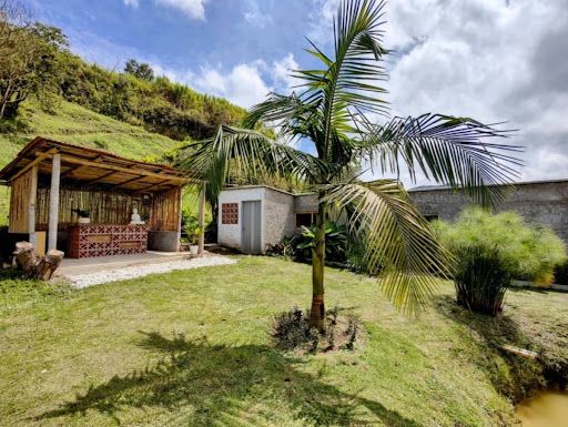 Finca en arriendo Risaralda Santuario Jose Maria Cordova 20 m2 Habitaciones 4 Baños 8 Garajes 20 Precio $12000000