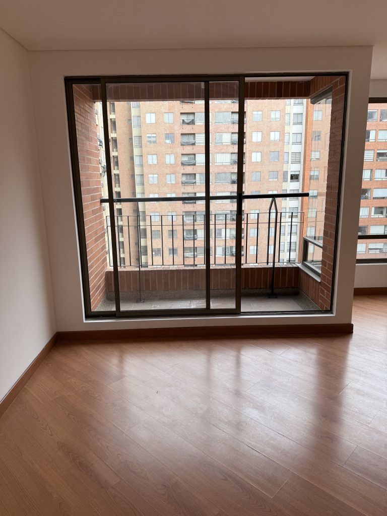 Apartamento en venta Cundinamarca Bogotá Ub Cordoba Niza 102 m2 Habitaciones 3 Baños 2 Garajes 2 Precio $760000000
