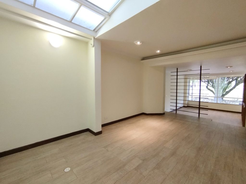 Apartamento en arriendo Cundinamarca Bogotá Bella Suiza 44 m2 Habitaciones 1 Baños 1 Garajes 1 Precio $2122000