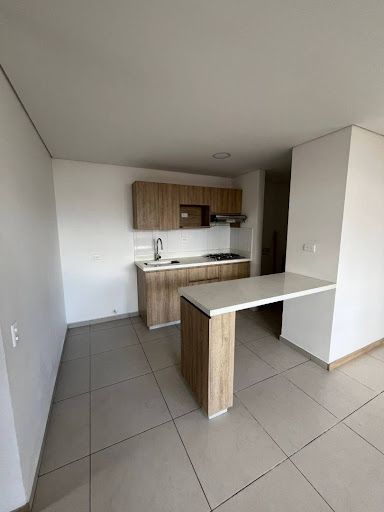 Apartamento en arriendo Antioquia Itagüí Santa Catalina 50 m2 Habitaciones 2 Baños 2 Garajes 1 Precio $2300000