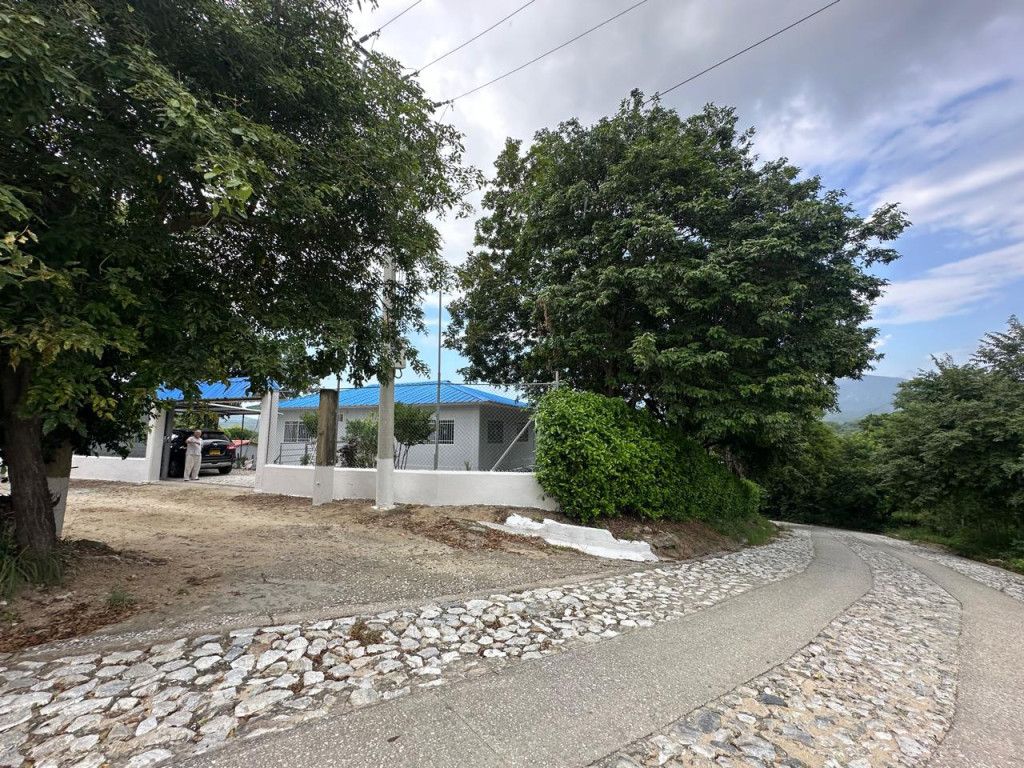 Casa en venta Magdalena Santa Marta Bonda Sector Macinga 1 m2 Habitaciones 4 Baños 4 Garajes 2 Precio $1100000000