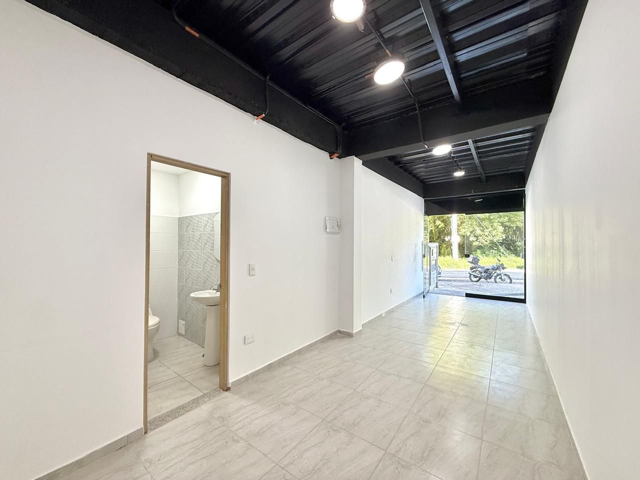 Local en arriendo Risaralda Santa Rosa De Cabal Ub Monserrate 20 m2 Habitaciones 0 Baños 1 Garajes 0 Precio $750000