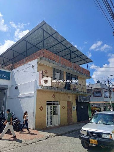 Local en arriendo Santander Floridablanca Florida 480 m2 Habitaciones 0 Baños 3 Garajes 0 Precio $15000000