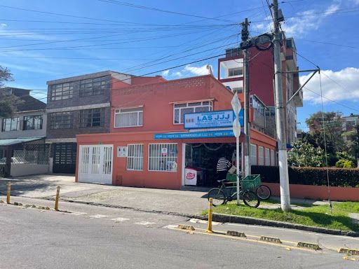 Casa en venta Cundinamarca Bogotá José Joaquín Vargas 226 m2 Habitaciones 5 Baños 2 Garajes 2 Precio $1000000000