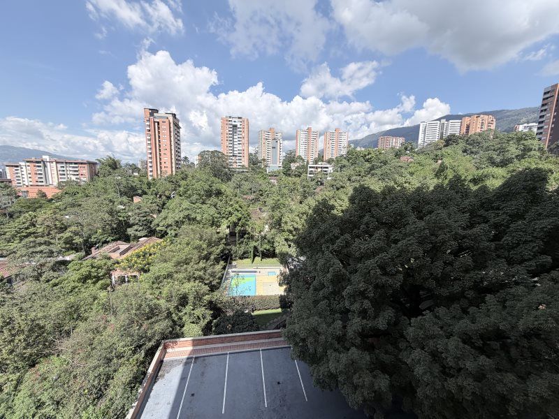 Apartamento en arriendo Antioquia Envigado Cascuña 68 m2 Habitaciones 2 Baños 2 Garajes 2 Precio $3500000