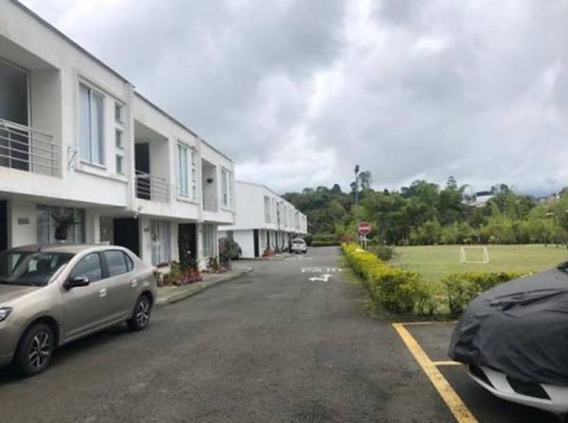 Casa en venta Quindío Circasia Ub Cantabria 104 m2 Habitaciones 3 Baños 4 Garajes 1 Precio $318448000