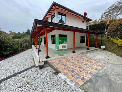 Casa Campestre en arriendo Antioquia Guarne Guarne 120 m2 Habitaciones 3 Baños 4 Garajes 3 Precio $3200000