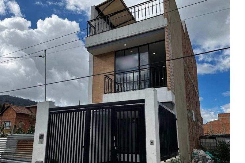 Casa en venta Cundinamarca Cota Cota 173 m2 Habitaciones 3 Baños 4 Garajes 1 Precio $510000000