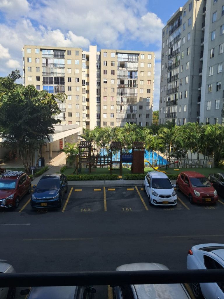 Apartamento en venta Valle Del Cauca Yumbo Yumbo 51 m2 Habitaciones 2 Baños 1 Garajes 0 Precio $170000000