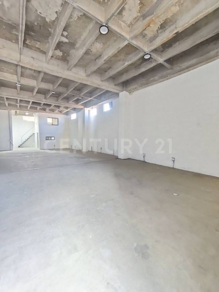 Bodega en arriendo Antioquia Medellín Enciso 215 m2 Habitaciones 0 Baños 2 Garajes 0 Precio $11500000