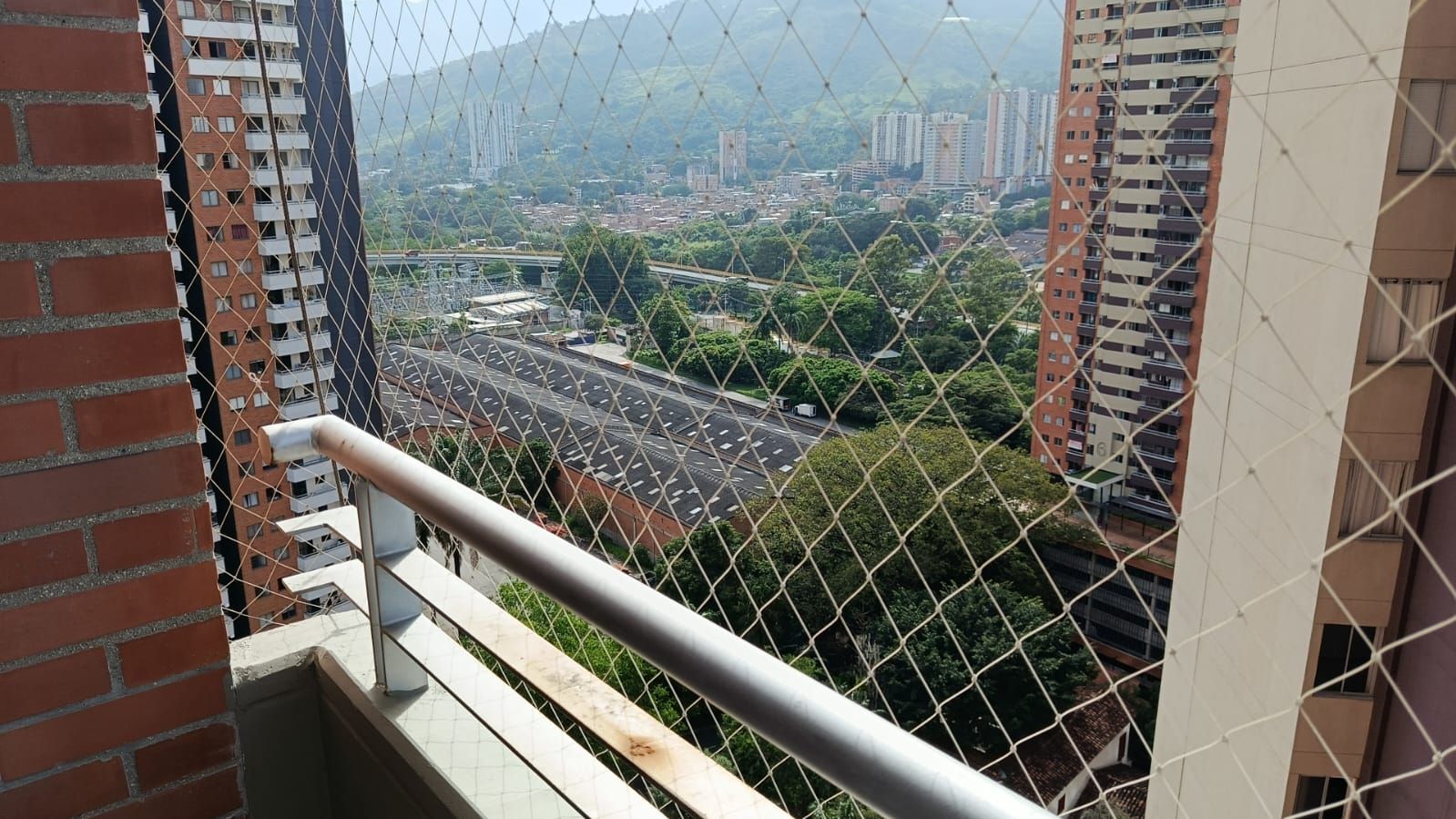 Apartamento en arriendo Antioquia Bello Parque Tulio Ospina 71 m2 Habitaciones 3 Baños 2 Garajes 0 Precio $2300000