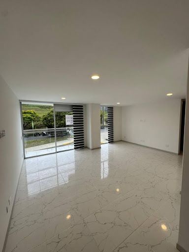 Apartamento en arriendo Risaralda Pereira Sector 30 De Agosto 85 m2 Habitaciones 3 Baños 2 Garajes 1 Precio $2800000