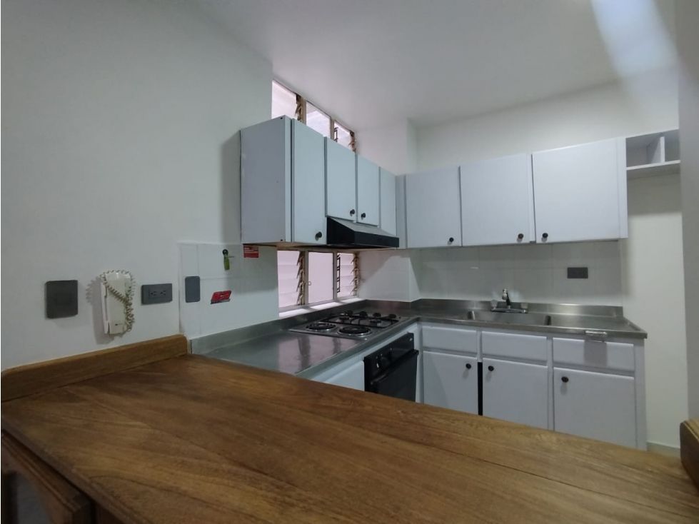 Apartamento en arriendo Antioquia Envigado San Marcos 90 m2 Habitaciones 3 Baños 2 Garajes 0 Precio $2600000