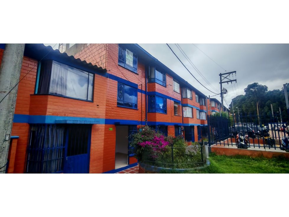 Casa en arriendo Cundinamarca Bogotá Ub Sierras De Santa Fe 95 m2 Habitaciones 3 Baños 2 Garajes 0 Precio $1300000
